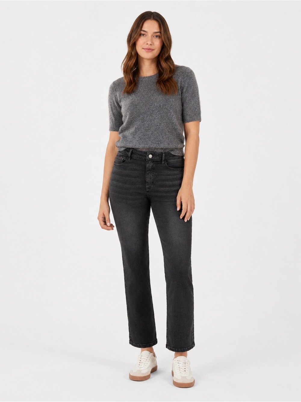 Well Worn Straight Leg Jeans in Charcoal Gray